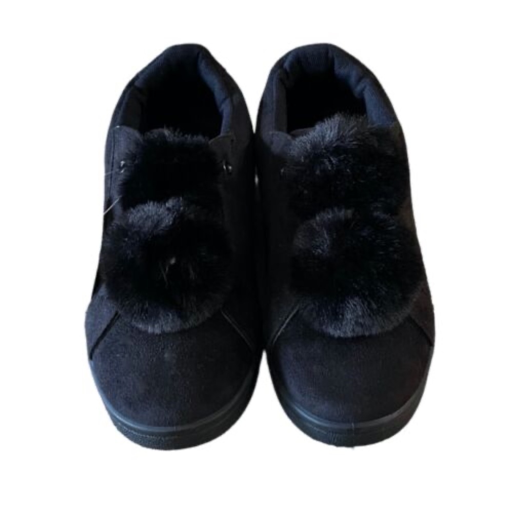 Charles Albert Womens Slip On Shoes Size 8 Black Pom Pom Casual Shoe